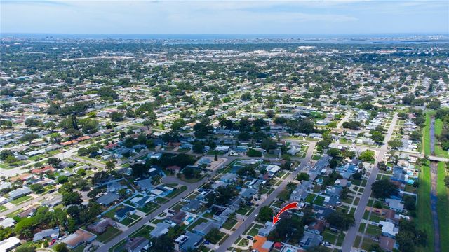 5919 33RD AVENUE N, St Petersburg, FL 33710