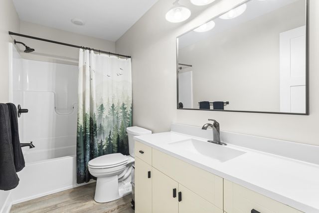 9887 Clyde Park Avenue Sw, Byron Twp, MI 49315