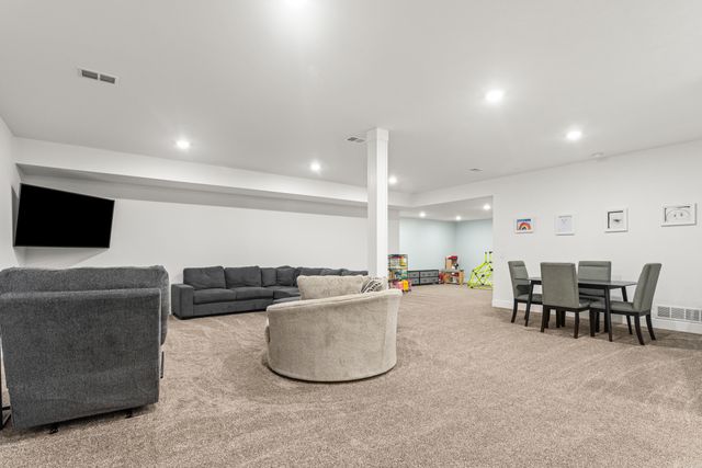 9887 Clyde Park Avenue Sw, Byron Twp, MI 49315