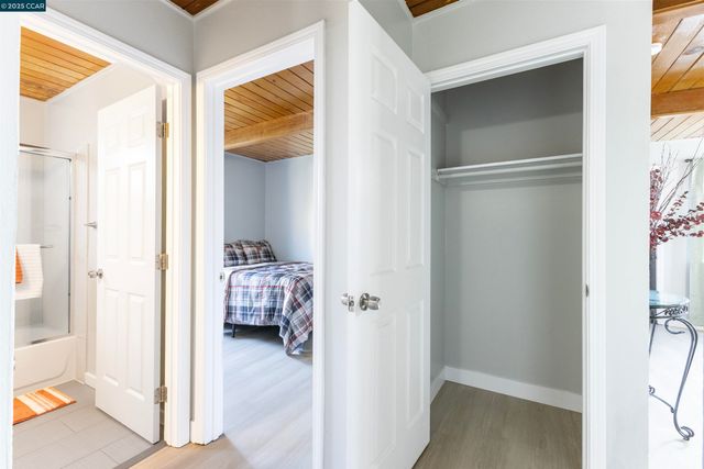 3141 Fairmede Dr, Richmond, CA 94806