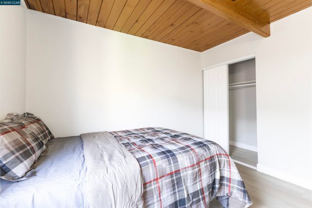 3141 Fairmede Dr, Richmond, CA 94806