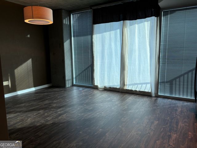 400 W Peachtree Street NW 3707, Atlanta, GA 30308