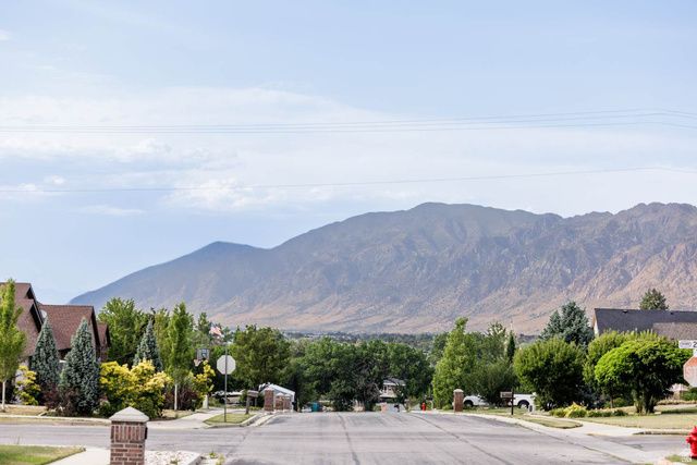 2726 S 775 W, Perry, UT 84302