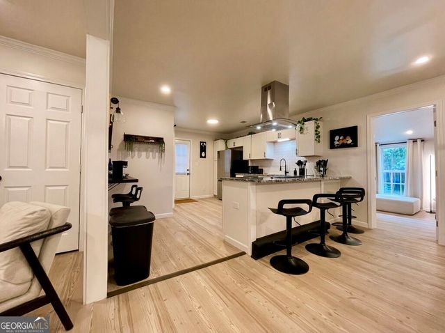 5230 Old Bill Cook Road, College Park, GA 30349