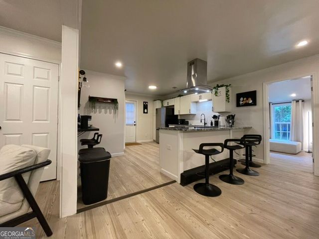 5230 Old Bill Cook Road, College Park, GA 30349