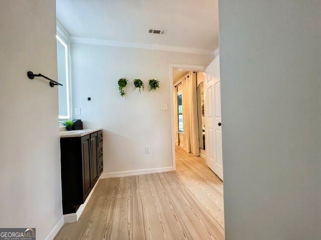 5230 Old Bill Cook Road, College Park, GA 30349