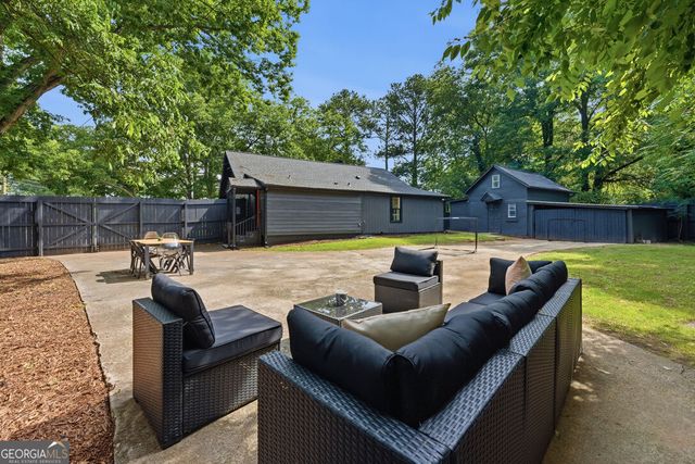 5230 Old Bill Cook Road, College Park, GA 30349