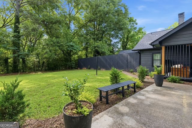 5230 Old Bill Cook Road, College Park, GA 30349