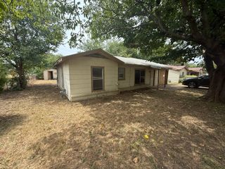4404 Mckibben Street, Haltom City, TX 76117