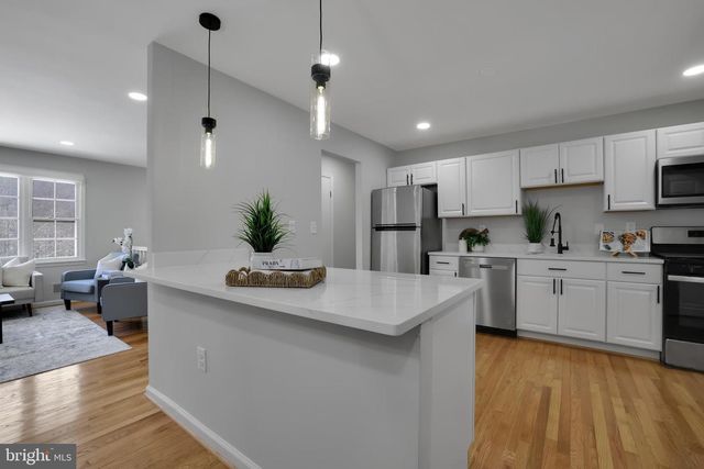 5210 W BONIWOOD TURN, Clinton, MD 20735