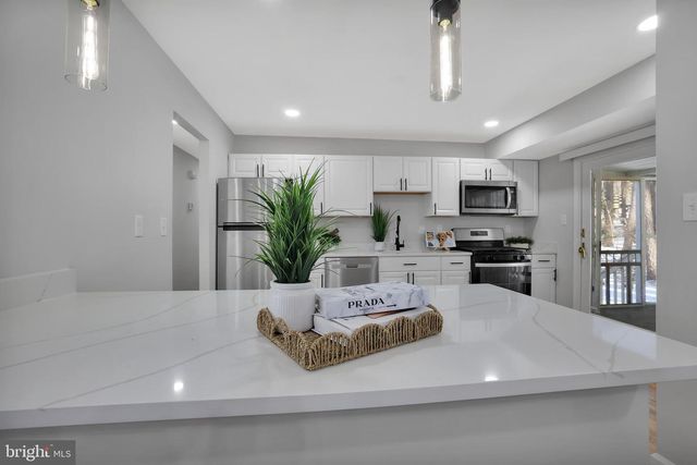 5210 W BONIWOOD TURN, Clinton, MD 20735