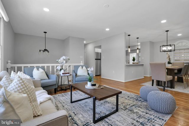 5210 W BONIWOOD TURN, Clinton, MD 20735