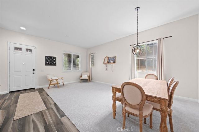 15292 Wren, Fontana, CA 92336