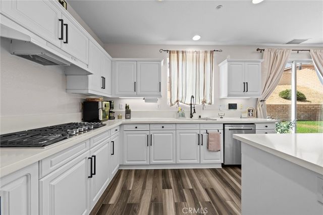 15292 Wren, Fontana, CA 92336