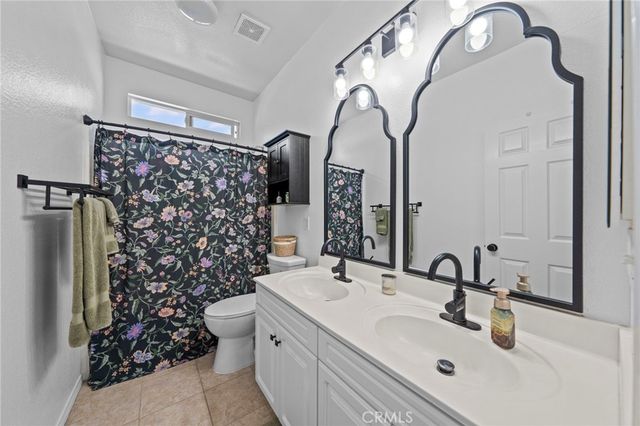 15292 Wren, Fontana, CA 92336