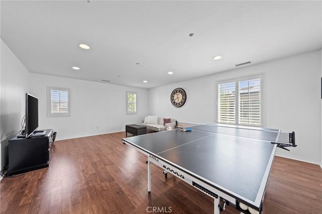 15292 Wren, Fontana, CA 92336