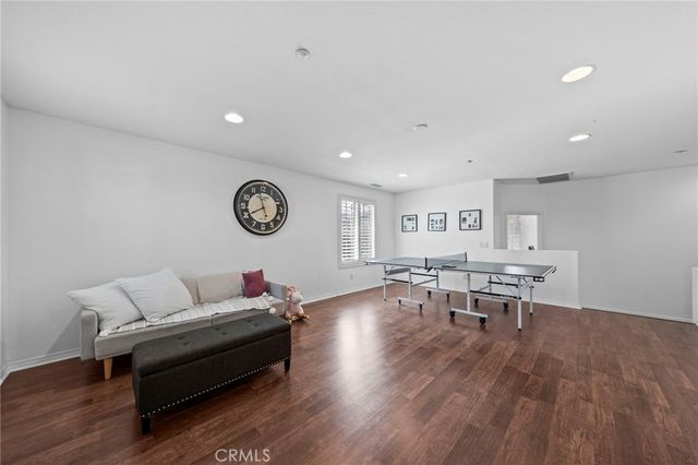 15292 Wren, Fontana, CA 92336