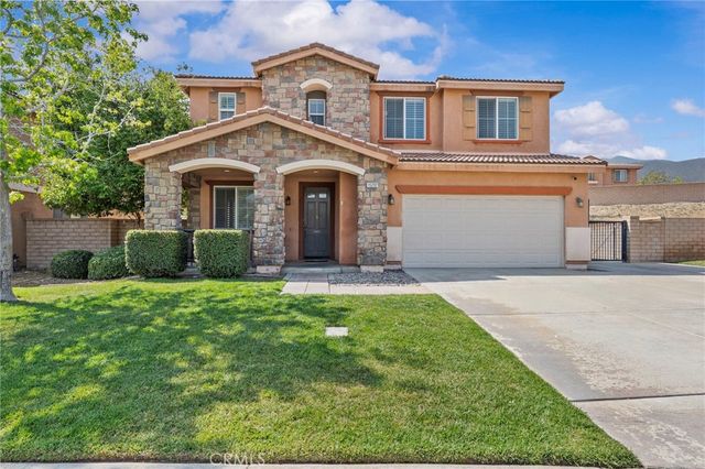 15292 Wren, Fontana, CA 92336
