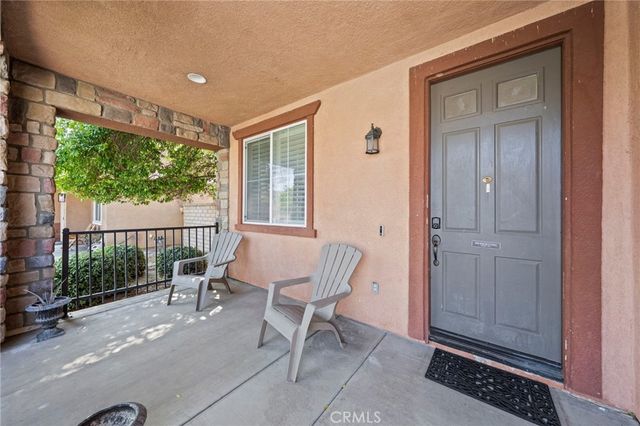 15292 Wren, Fontana, CA 92336