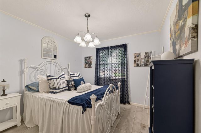 15710 La Cabana Drive, Houston, TX 77062