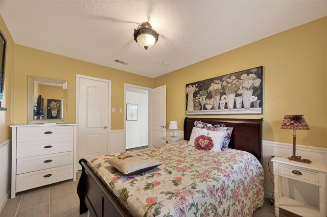 15710 La Cabana Drive, Houston, TX 77062