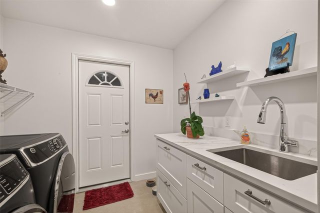 15710 La Cabana Drive, Houston, TX 77062