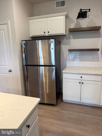 414 STEAMBOAT AVE, Felton, DE 19943