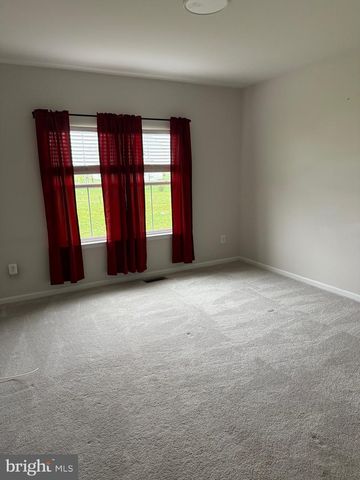 414 STEAMBOAT AVE, Felton, DE 19943