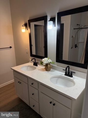 414 STEAMBOAT AVE, Felton, DE 19943