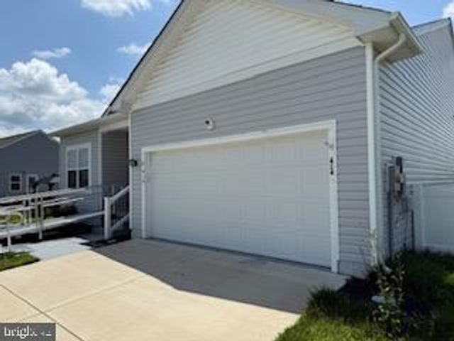 414 STEAMBOAT AVE, Felton, DE 19943