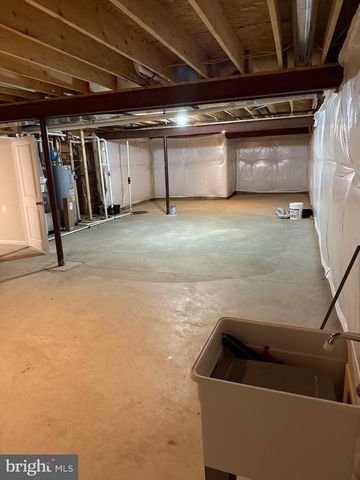 414 STEAMBOAT AVE, Felton, DE 19943