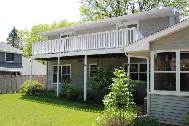 7618 Westchester Drive, Middleton, WI 53562