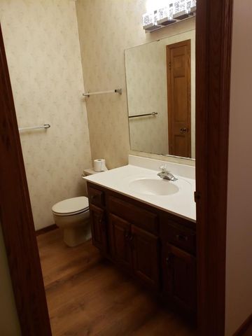 7618 Westchester Drive, Middleton, WI 53562