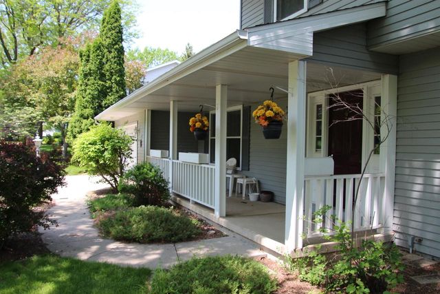 7618 Westchester Drive, Middleton, WI 53562