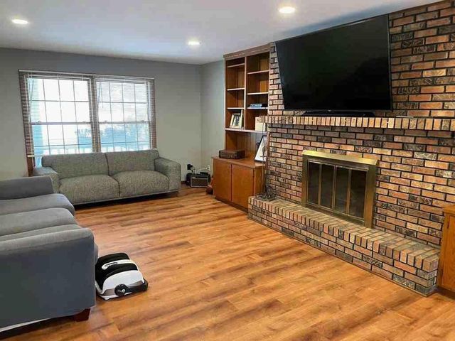 7618 Westchester Drive, Middleton, WI 53562
