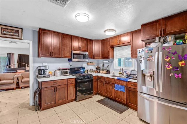 10515 Firmona, Lennox, CA 90304