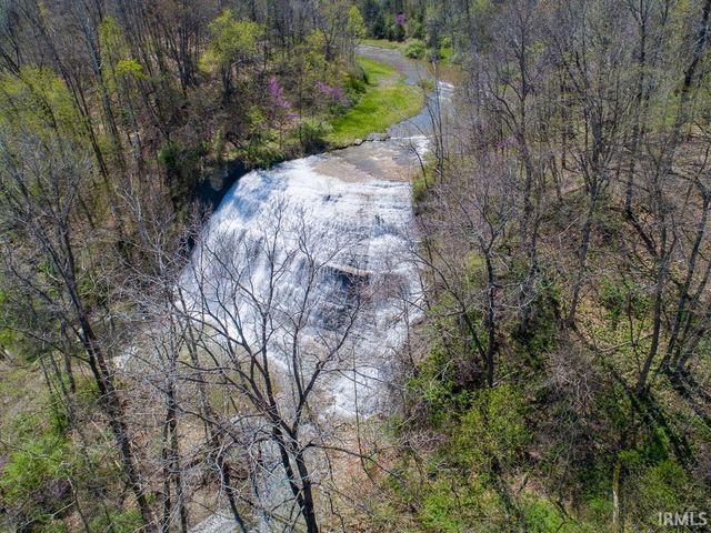 7899 Timber Cliff Lane, Trafalgar, IN 46181