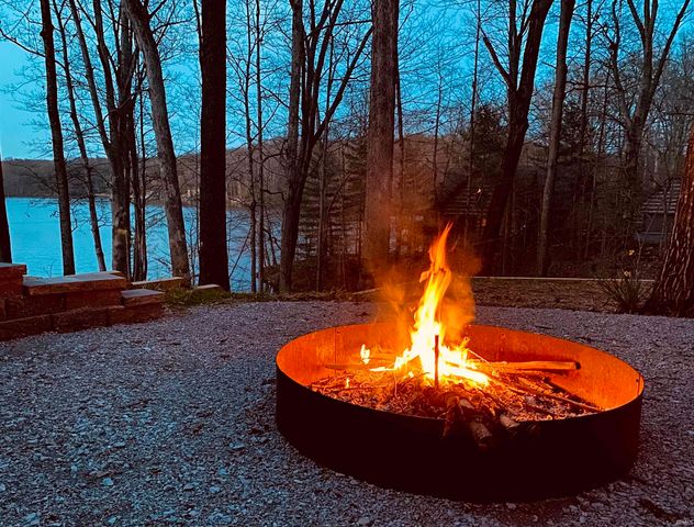 7899 Timber Cliff Lane, Trafalgar, IN 46181