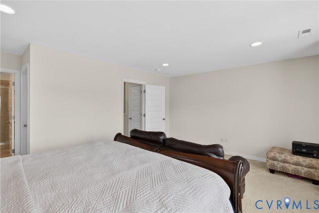 12001 Rubystone Dr, Chester, VA 23831