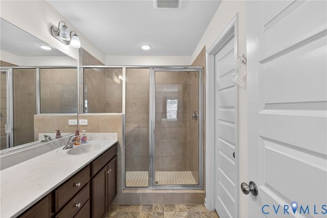 12001 Rubystone Dr, Chester, VA 23831
