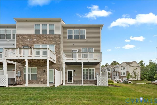 12001 Rubystone Dr, Chester, VA 23831