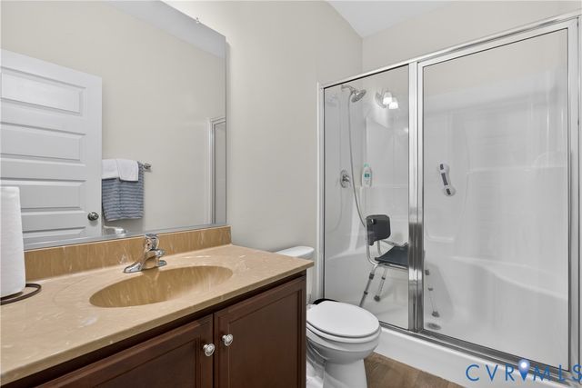 12001 Rubystone Dr, Chester, VA 23831
