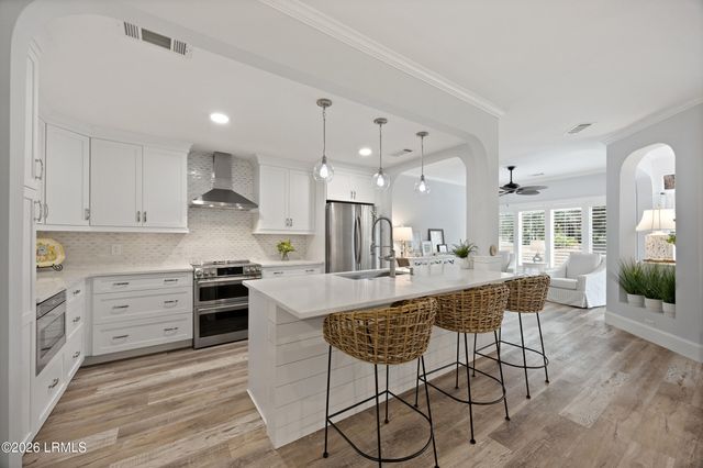 5 Newport Dr Apt 7100, Hilton Head Island, SC 29928
