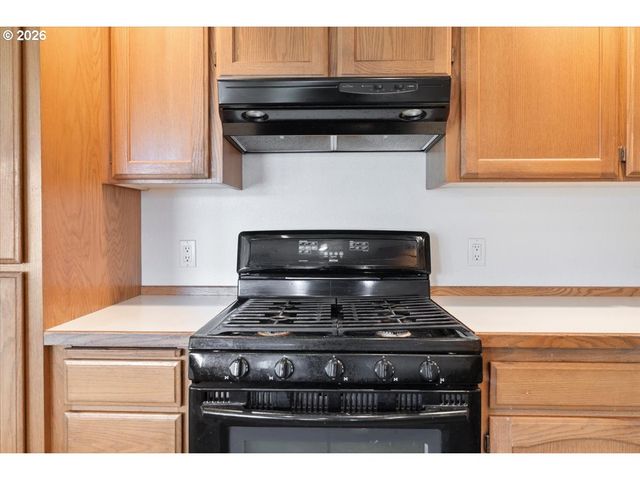 6593 RIPPLING BROOK Dr Se, Salem, OR 97317