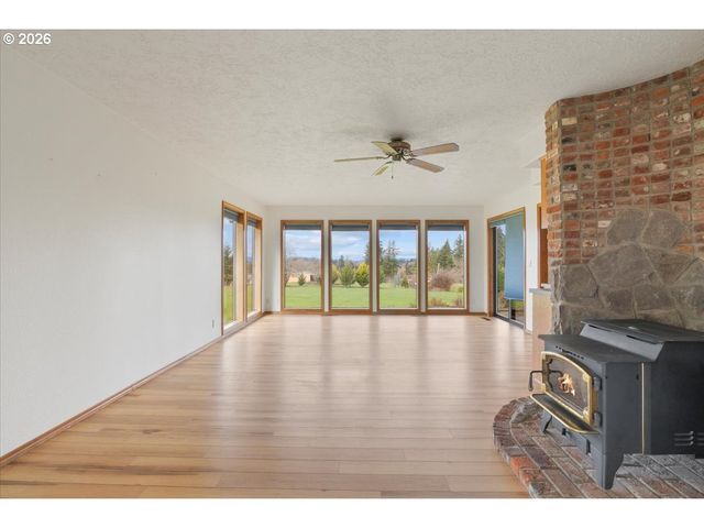 6593 RIPPLING BROOK Dr Se, Salem, OR 97317