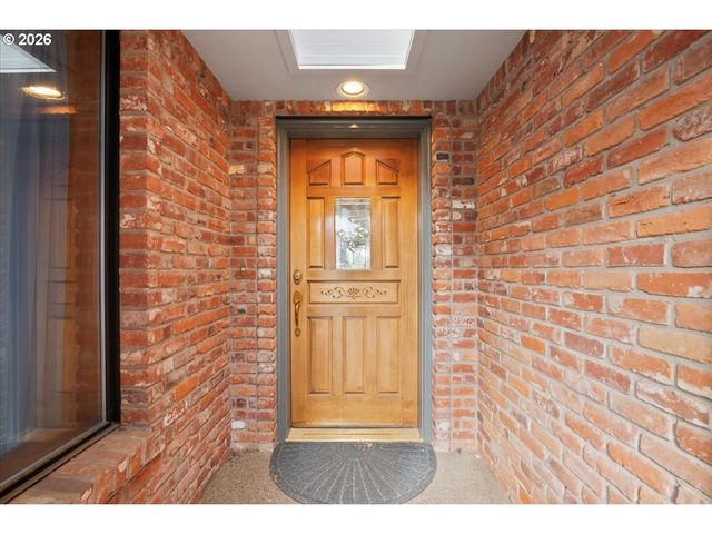 6593 RIPPLING BROOK Dr Se, Salem, OR 97317