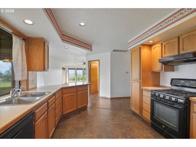 6593 RIPPLING BROOK Dr Se, Salem, OR 97317