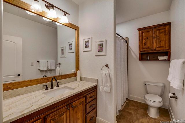 106 Hannah Ln, Boerne, TX 78006