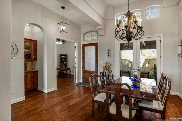 106 Hannah Ln, Boerne, TX 78006