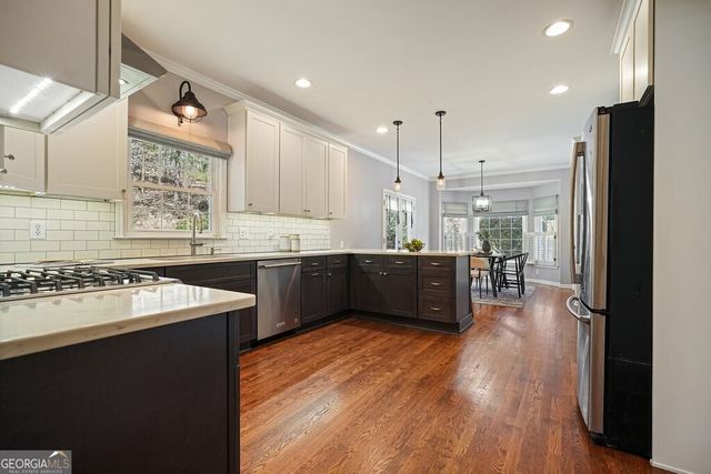 1815 Windsor Wood Drive, Roswell, GA 30075